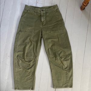 Gap High Rise Horseshoe Barrel Leg Dark Green Pants